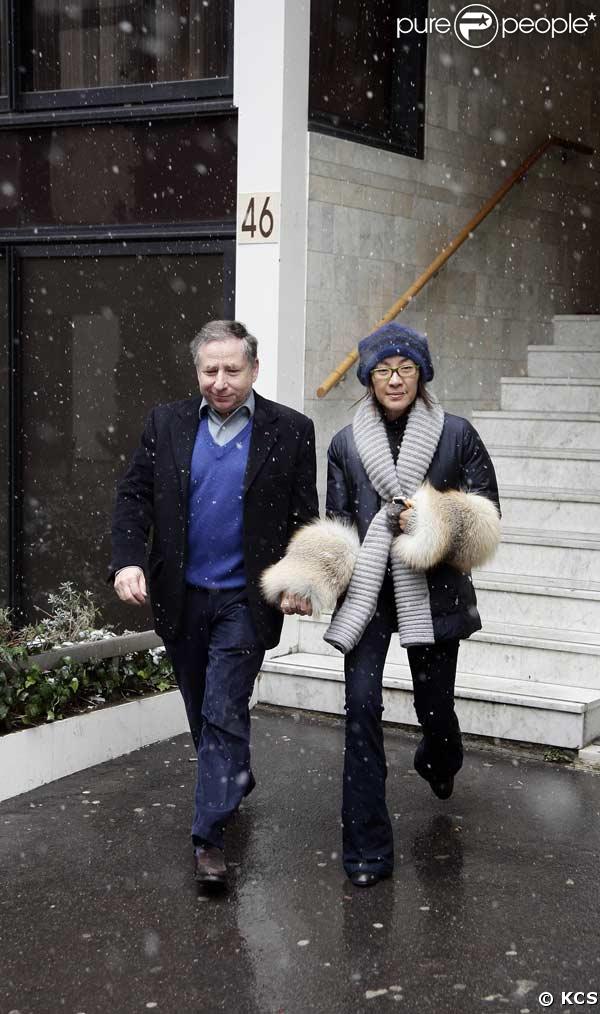Michelle Yeoh et Jean Todt rendent visite à Rachida Dati à la clinique de la Muette le 05/01/2009