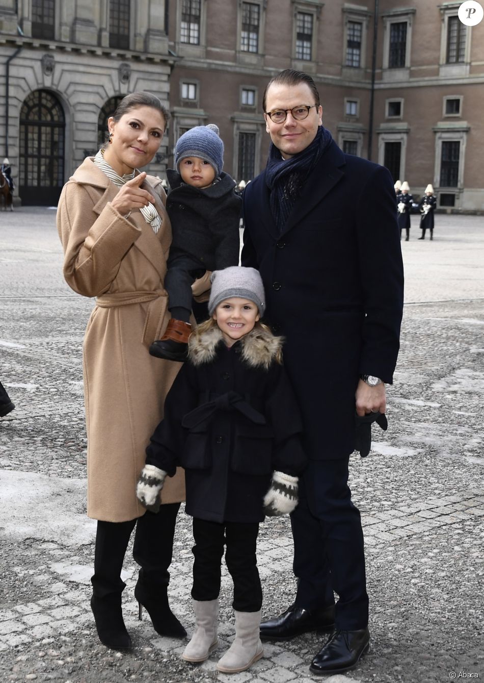 CASA REAL DE SUECIA - Página 27 3131527-crown-princess-victoria-of-sweden-was-tr-950x0-2