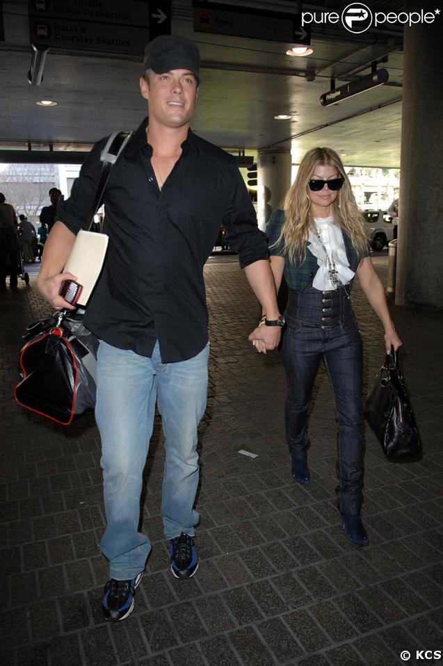 josh duhamel shirtles Fergie And Josh Duhamel 2009. josh duhamel shirtles