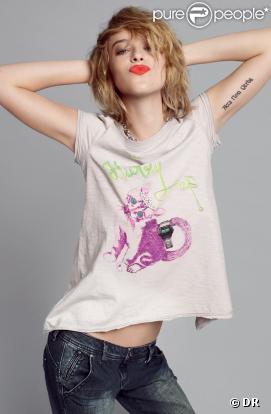 Dakota Johnson pour Mango, icône glam'rock