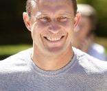 Jean-Pierre Papin   a aidé à recueillir des fonds pour le reboisement des Landes
