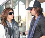 Eva Longoria : pause déjeuner avec un ami ! 