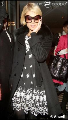 Paris Hilton est à Londres