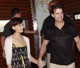 Katie Holmes et Tom Cruise sortent d\'un restaurant japonais de Rio. 02/02/09
