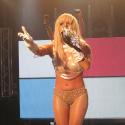 Lady GaGa : on parie combien qu'au prochain concert elle ne portera... rien ?