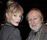 Arielle Dombasle et Jérôme Clément au cinéma pour assister à la première du téléfilm Bernard Henri Levy, la déraison dans l'histoire