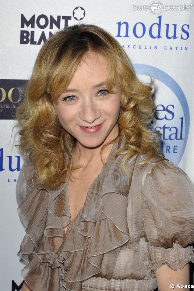 Sylvie Testud - Picture Colection
