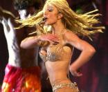 Britney Spears, toujours en 2000 dans sa combinaison chair qui a fait sa renommée.  