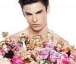 Baptiste Giabiconi alias Ken et ses mille et une Barbie, shooté par Karl Lagerfeld