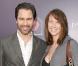 Eric McCormack a délaissé sa moitié de télé, Debra Messing de Will & Grace, pour venir au gala avec Janet Leigh Holden, sa femme