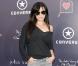 A la Jacques Dutronc, Shannen Doherty, 37 ans, n'a pas quitté ses lunettes de soleil pour le gala de charité Stuart House Benefit le 8 mars 2009. Elle a fait un retour remarqué dans 90210, le revival de Beverly Hills qui l'a rendu célèbre