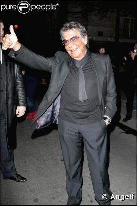 Roberto Cavalli en grande forme pour l'inauguration de la boutique Cavalli samedi soir à Paris
