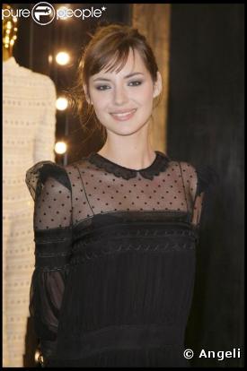 Louise Bourgoin à l'inauguration de la boutique Cavalli samedi soir à Paris