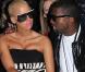 Amber Rose adore les zébres, si bien qu'elle en porte ! La belle blonde à la tête rasée a accompagné Kanye West durant toute la Fashion Week parisienne, qui s'est tenue début mars 2009 !
