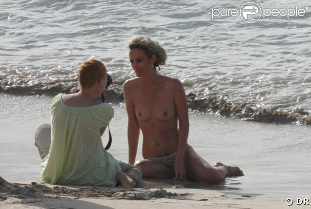 La superbe Laeticia Hallyday, en séance shooting à Saint-Barthélémy, les 28 février, 1er et 2 mars 2009.