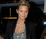 Simple mais efficace, Virginie et son look casual à tout juste ! Le 8 mars au défilé Sonia Rykiel 