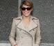 Super classe la belle Emma de Caunes, tout de crème vêtue ! Le 9 mars au défilé Stella McCartney