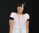 Lily Allen... Très sage avec sa petite robe rose pâle et le sac assortie ! ça la change... Le 10 mars au défilé Chanel