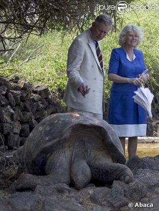 Le Prince Charles et son épouse, Camilla Parker Bowles, s'offrent une escapade dans le Parc National des Galapagos le lundi 16 mars 2009.