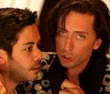 Gad Elmaleh et son Coco ont anéanti la concurrence hier dans les salles françaises : 350 000 spectateurs !!!