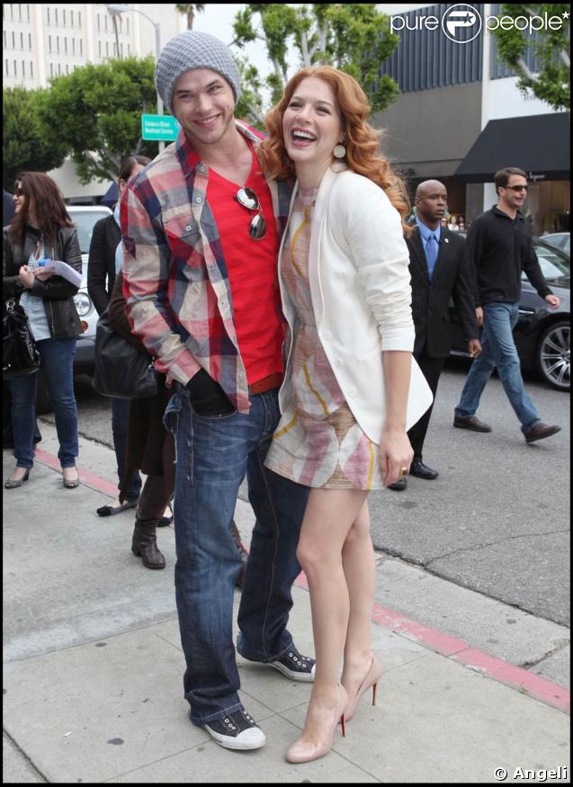 Kellan Lutz et Rachelle LeFevre, au magasin Kitson de Los Angeles, pour la sortie du DVD de 