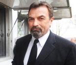Tom Selleck, toujours aussi élégant, au National Mall de Washington, le 26 mars 2009 !