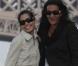 Freida Pinto, une vraie touriste à Paris et... en famille !