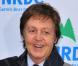 Paul McCartney et sa chérie s'affichent officiellement mais Paul... il y a comme un oubli, non ?