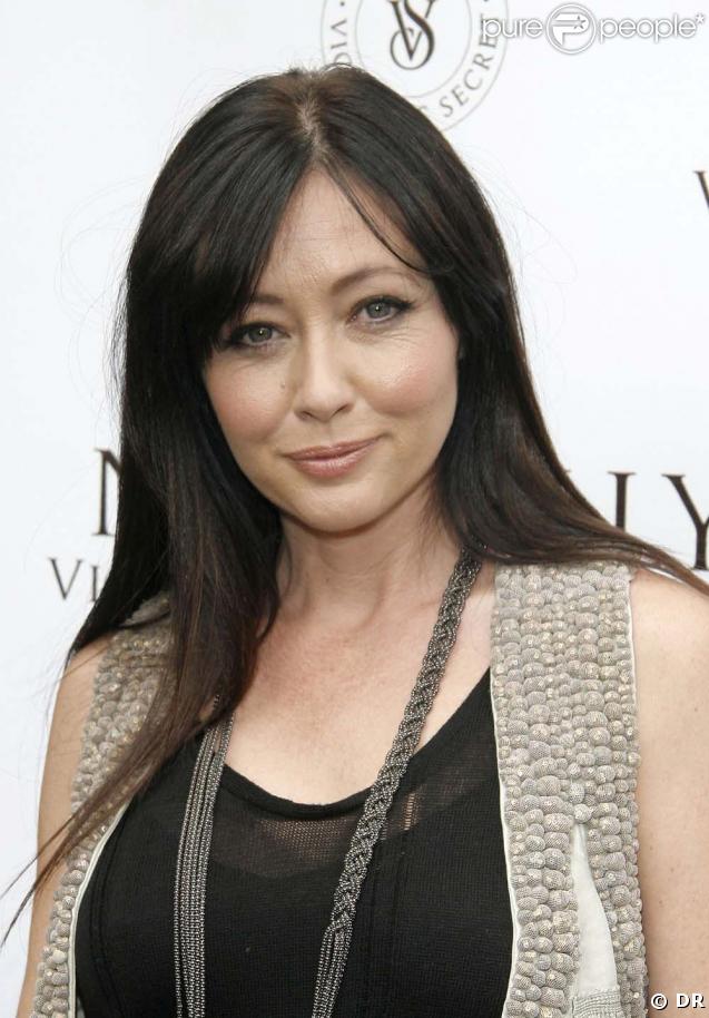 Shannen Doherty n'a pas pu refuser d'interpréter à nouveau l'inoubliable Brenda Walsh. La jolie brune a donc repris la route de  Beverly Hills  pour jouer les guest de luxe ! 