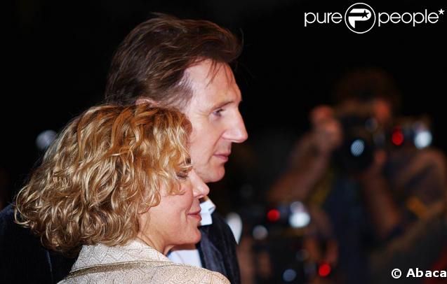 Liam Neeson, anéanti depuis le décès de sa femme bien-aimée, Natasha Richardson, survenu le 18 mars 2009...