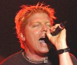 Le chanteur de The Offspring