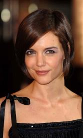 La comédienne Katie Holmes récitera un texte lors du Memorial Day aux Etats-Unis