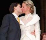 Romain Sardou et son épouse Francesca à leur mariage en 1999. 