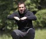 Steve Evets et Eric Cantona dans le film Looking for Eric de Ken Loach