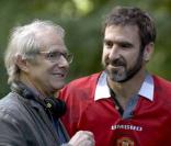 Ken Loach et Eric Cantona sur le tournage du film Looking for Eric