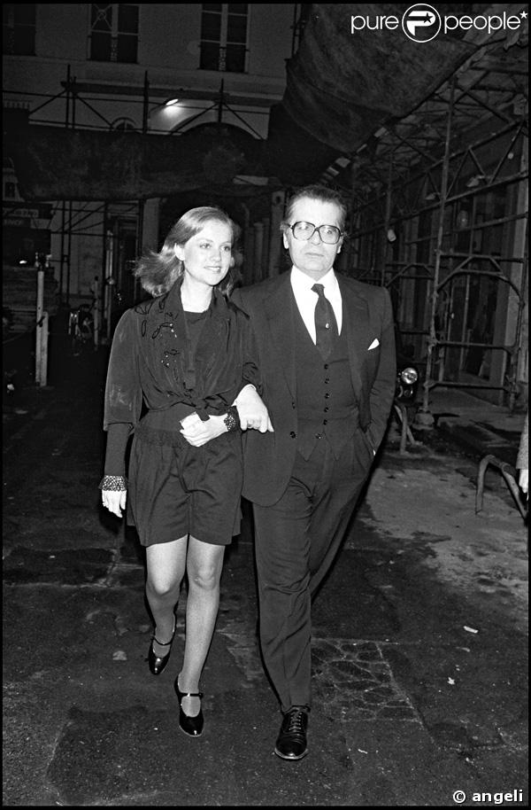 Isabelle Huppert au bras de Karl Lagerfeld