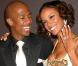 Selita Ebanks et Nick Cannon tout juste fiancés en mai 2007. Le top exhibe d'ailleurs sa jolie bague de fiançailles !