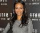 Zoe Saldana a opté pour le gris, la couleur de cette saison... 