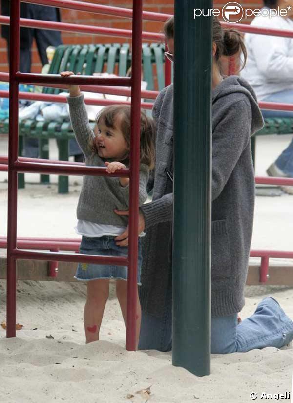 Amanda Peet passe l'après-midi au parc à Cold Water avec sa fille Frances Pen Benioff