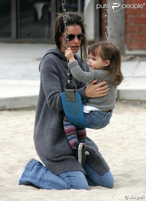 Amanda Peet passe l'après-midi au parc à Cold Water avec sa fille Frances Pen Benioff