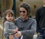 Amanda Peet passe l'après-midi au parc à Cold Water avec sa fille Frances Pen Benioff
