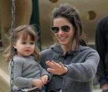 Amanda Peet passe l'après-midi au parc à Cold Water avec sa fille Frances Pen Benioff