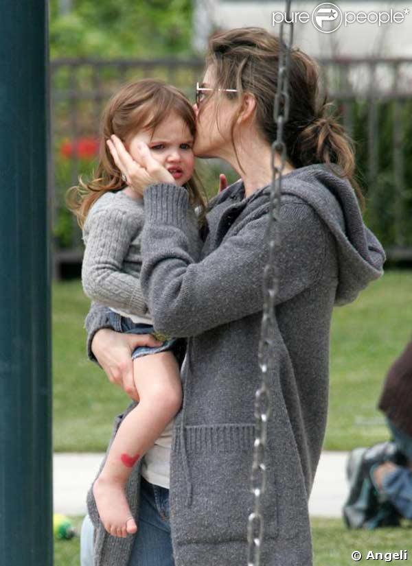 Amanda Peet passe l'après-midi au parc à Cold Water avec sa fille Frances Pen Benioff
