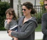 Amanda Peet passe l'après-midi au parc à Cold Water avec sa fille Frances Pen Benioff