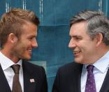 David Beckham aux côtés de Gordon Brown