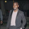 Kanye West sans sa sulfureuse copine... un séduisant dandy parmi d'autres pour la soirée Vanity Fair à New York !