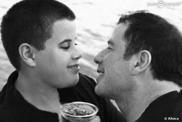 John Travolta et son fils disparu, Jett 