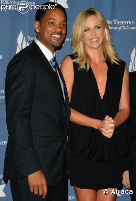 Will Smith et Charlize Theron, au Beverly Wilshire Hotel, à Los Angeles, à l'occasion du prestigieux Simon Wiesenthal Center's 2009 National Tribute Dinner, le 5 mai 2009 !