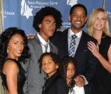Jada Pinkett-Smith, Trey Smith, Jaden Smith, Willow Smith, Will Smith et Charlize Theron, au Beverly Wilshire Hotel, à Los Angeles, à l'occasion du prestigieux Simon Wiesenthal Center's 2009 National Tribute Dinner, le 5 mai 2009 ! 