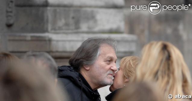 Jean-Jacques Debout a rendu hommage à son pote Carlos